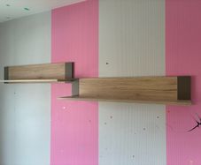 2 Shelves