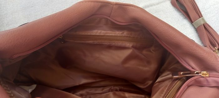 Hand bag.