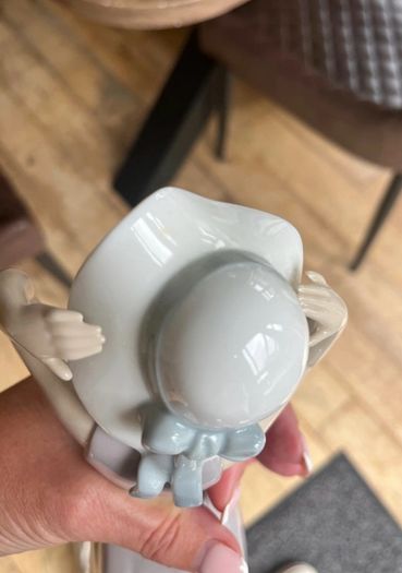 Lladro Figurine