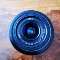 Panasonic Lumix G Vario 12-32mm MFT lens f/3.5-5.6 ASPH Mega O.I.S
