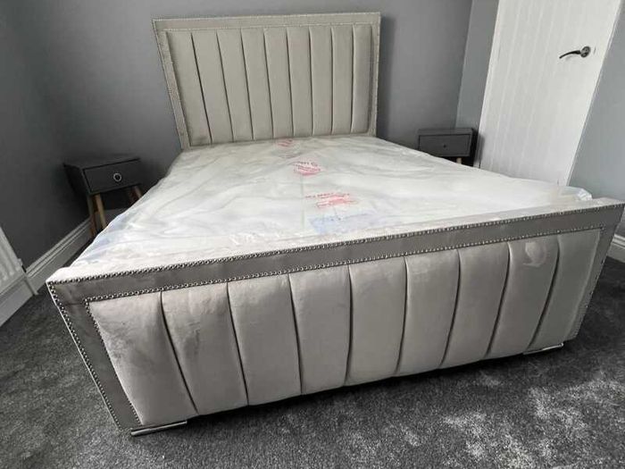 Ottoman Winged Panel Plush Velvet Upholstered Bed Frame Double & King Size Bed