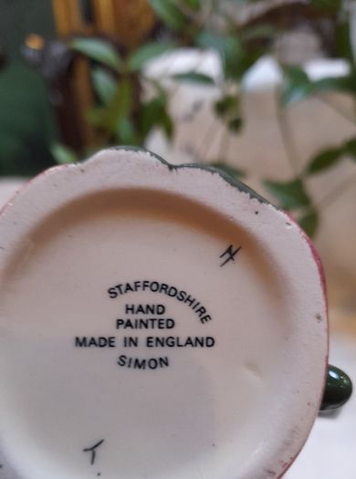 Character jug "Simon" Staffordshire