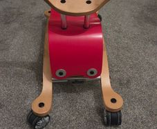 Wishbone Flip Ride-On Scooter