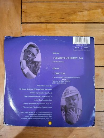 Chaka Demus and Pliers She Dont Let Nobody 7 inch Vinyl 1993 Mango Island MNG 810