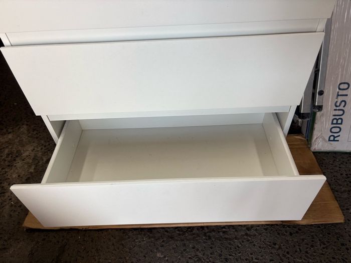 Chest of 5 drawers