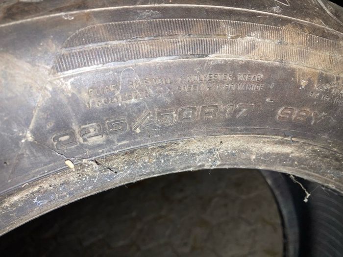 Set of x4 Run flat tyres