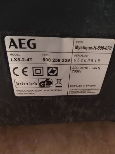 Bagless Vacuum Cleaner AEG