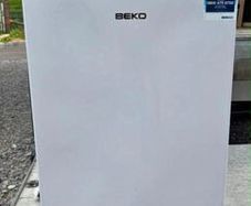 Beko Undercounter Refrigerator Compact  Excellent Condition