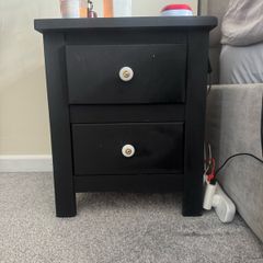 Bedside Lockers (x2)