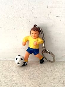 Vintage Allround Footballer Keyring