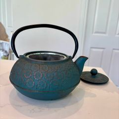 Cast iron teapot