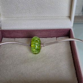 Pandora green murano glass flower charm xxl very good condition fully hallmarked