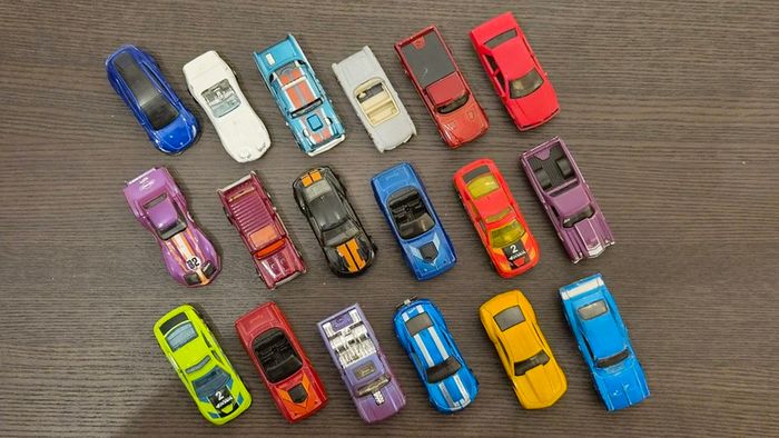 Hot Wheels Cars Loose Bundle - Used Unboxed - American Cars