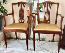 Pair of Vintage Hepplewhite-Style Carver Chairs