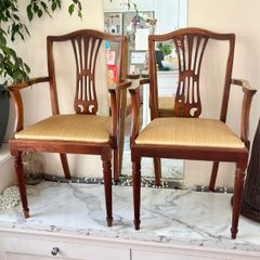 Pair of Vintage Hepplewhite-Style Carver Chairs