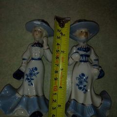 Set of 2 lady figurines