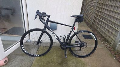 Cube Attain Road Bike