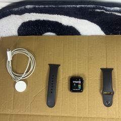 Apple Watch Series 3 (38mm, GPS, Aluminum / Space Black)