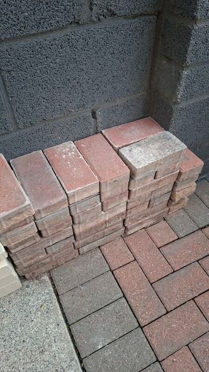 Cobblelock bricks