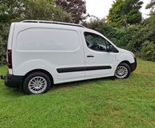 162 Peugeot partner