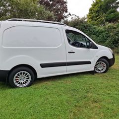 162 Peugeot partner