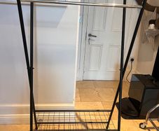 Clothes rail