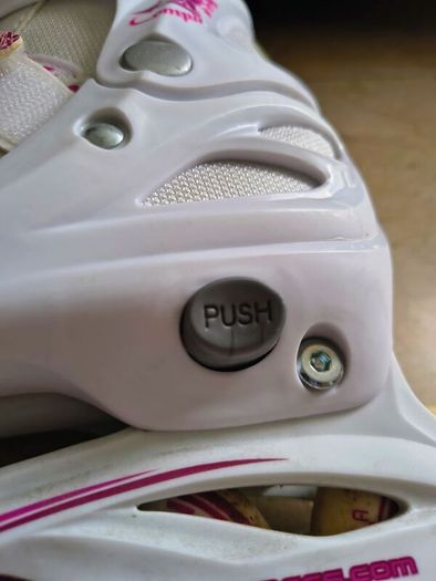 Roller blades, Roces.