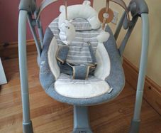 Baby rocker chair