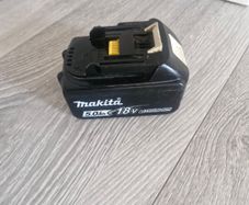 Makita battery