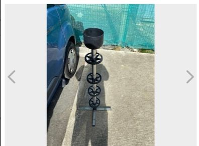 Wheels Stand