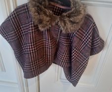 Girls Cape jacket