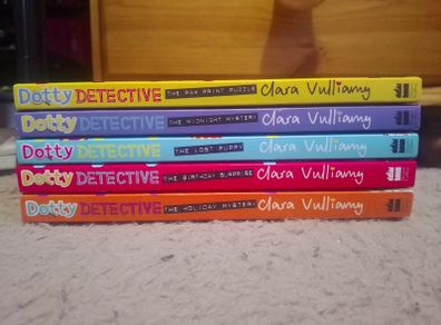 Dotty detective book collection