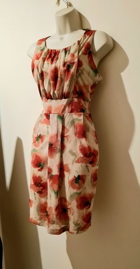 Selection of Dresses Size Small (8 & 10)