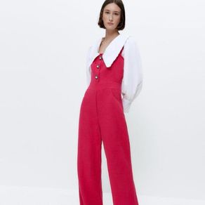 BNWOT Uterque fuchsia pink tweed effect dungarees jumpsuit with pearl diamante buttons