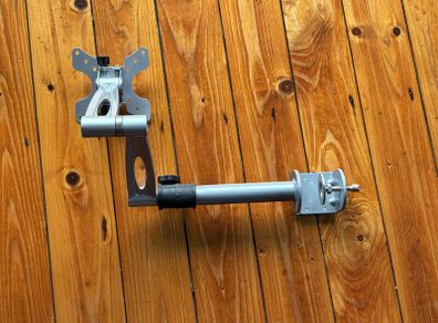 PC Monitor Bracket - Desk Mounted