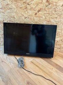 32 inch tv perfect condition with remote control