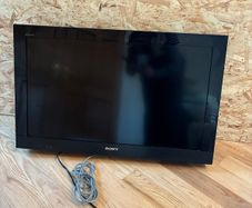 32 inch tv perfect condition with remote control