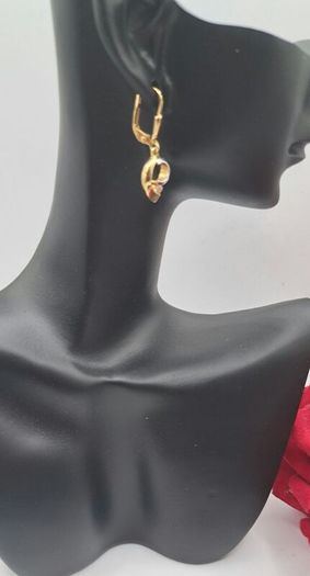 9 ct gold earrings