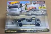 Porsche 934.5 &amp; Fleet Street Team Transporter Hot Wheels