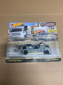 Porsche 934.5 & Fleet Street Team Transporter Hot Wheels