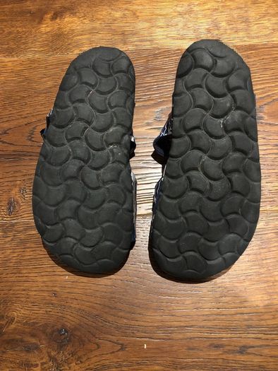 boys sandals