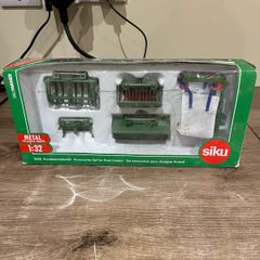Model Accessories kit for front loader