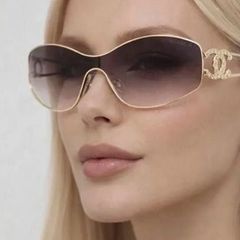 Shanel sunglasses/