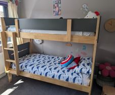 Bunk bed