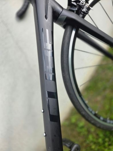 Cube attain road bike