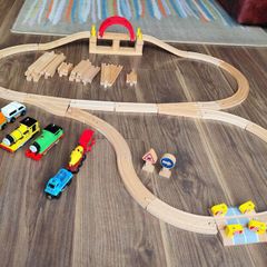Wooden Tracks