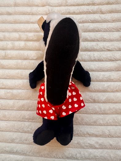 Vintage Looney Tunes Pepe Le Pew Skunk Plush Red Heart Boxers 1997 approx. 35 cm. Please see photos