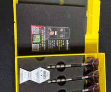 James wade 24g Darts (New)