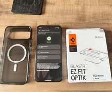 Pixel 10 Pro XL - Mint Condition - EU Warranty until Nov 2028 + Accessories