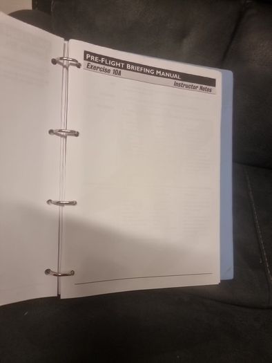 Pre-Flight Briefing Manual. Mike Woodgate